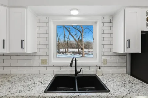 $499,900 | W5938 Hall Road, Poynette, WI 53955