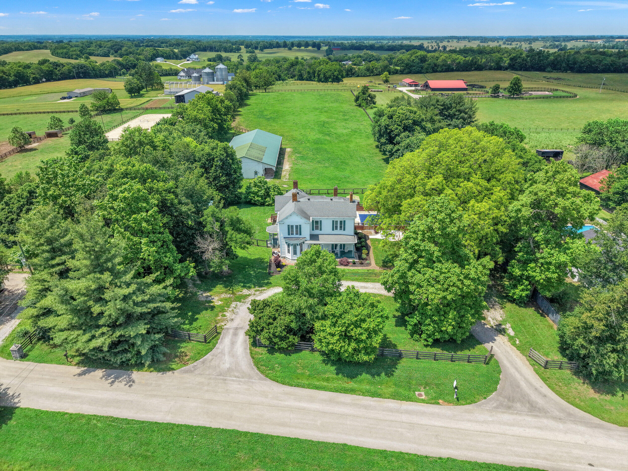 1253 Millersburg Road Paris, KY 40361 - Photo 59 of 60 Picturesque, tree-lined entrance creates a welcoming entrance