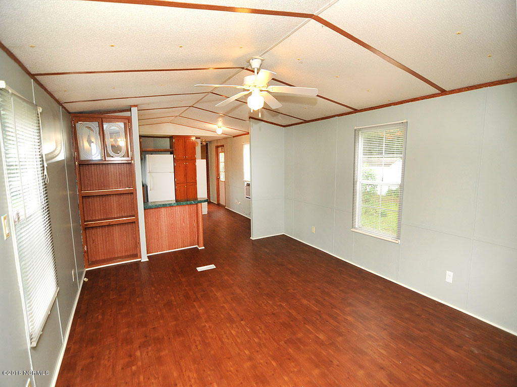 520 Benton Road Southeast Bolivia, NC 28422 - Photo 3 of 14 Benton Living Area 2