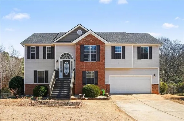 $2,800 | 843 Brandon Drive, Winder, GA 30680