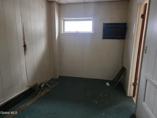 $59,900 | 20 Elm Street, Hoosick Falls, NY 12090