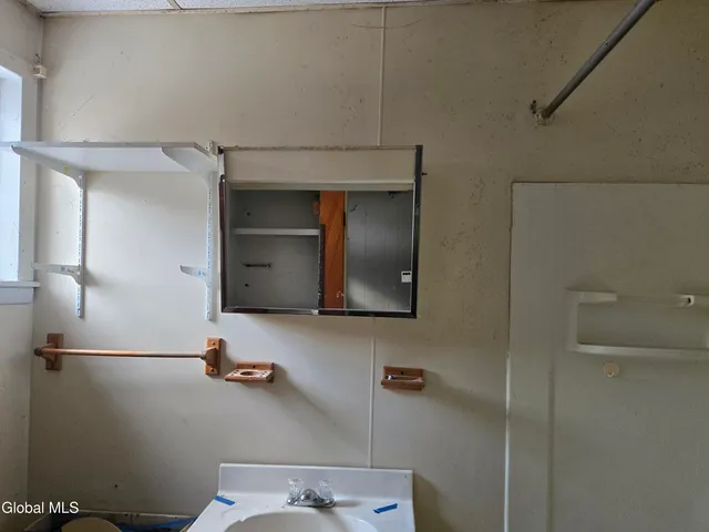 $59,900 | 20 Elm Street, Hoosick Falls, NY 12090