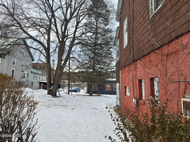 $59,900 | 20 Elm Street, Hoosick Falls, NY 12090