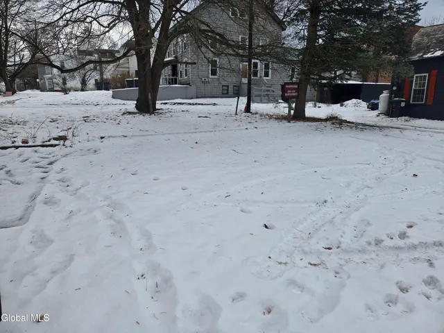 $59,900 | 20 Elm Street, Hoosick Falls, NY 12090