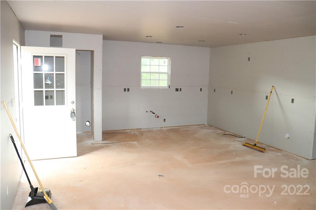 92 24th Street Northwest Hickory, NC 28601 - Photo 8 of 10 a view of an empty room