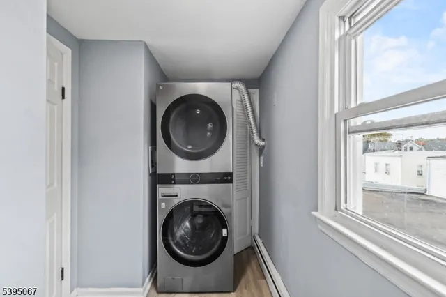 $2,000 | 205 North 16th Street, Unit 3, Bloomfield, NJ 07003