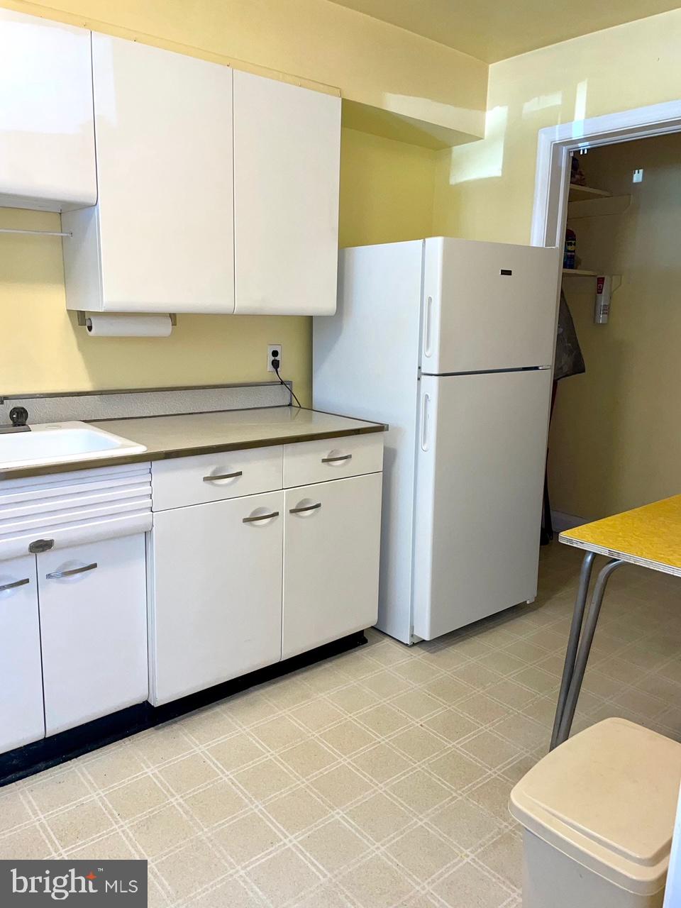 2249 Searles Road Baltimore, MD 21222 - Photo 14 of 35 Kitchen