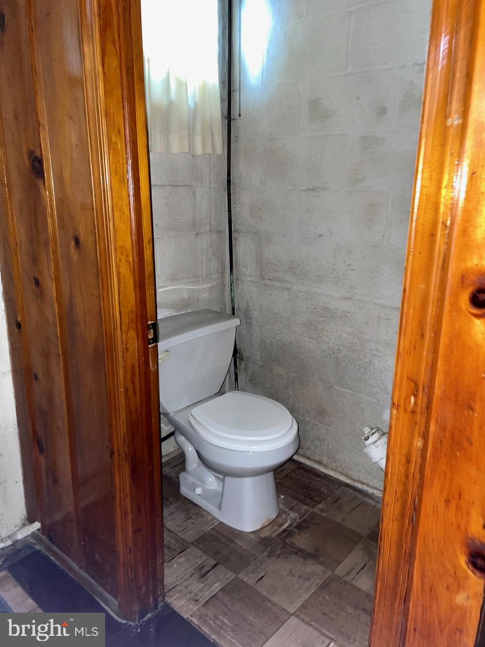 2249 Searles Road Baltimore, MD 21222 - Photo 25 of 35 Basement bath