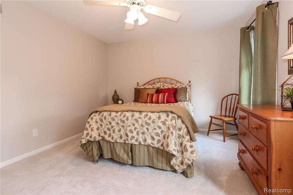 3758 Sleepy Fox Drive Rochester Hills, MI 48309 - Photo 41 of 66