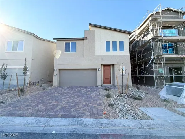 $2,600 | 5975 Lindenberry Walk Street, Las Vegas, NV 89113