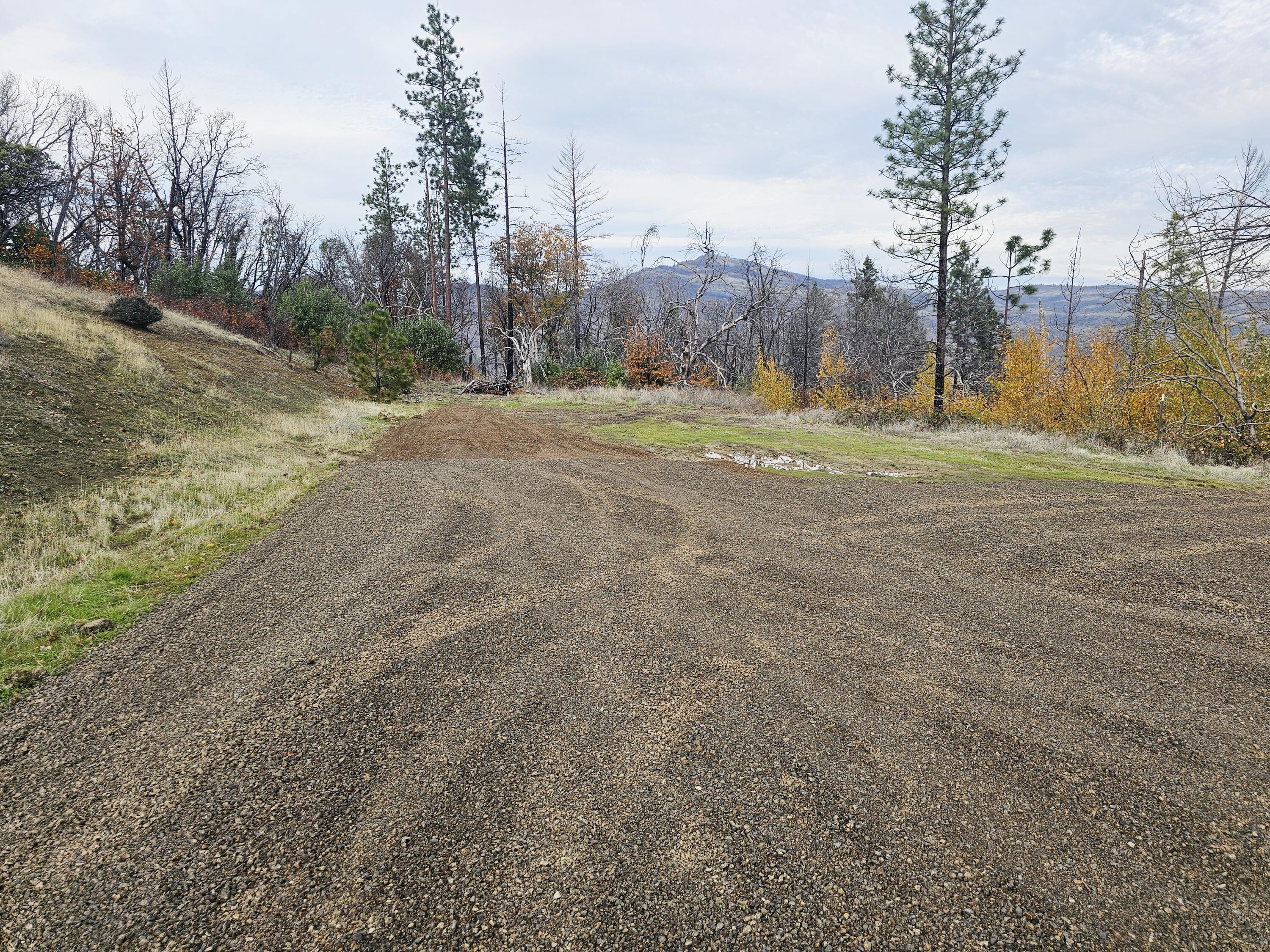 2162 Butte Falls Highway Eagle Point, OR 97524 - Photo 15 of 63 15 First Pad