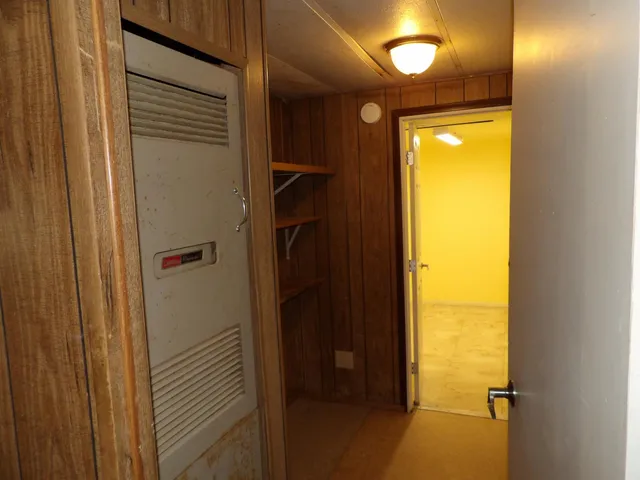 a view of walk in closet