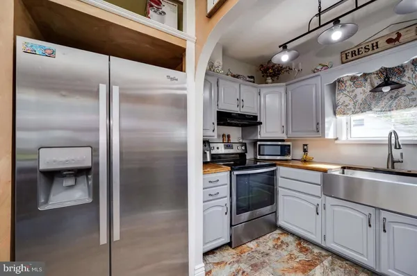$269,900 | 806 North Wyomissing Boulevard, Reading, PA 19610