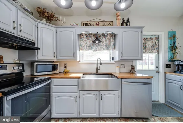 $269,900 | 806 North Wyomissing Boulevard, Reading, PA 19610