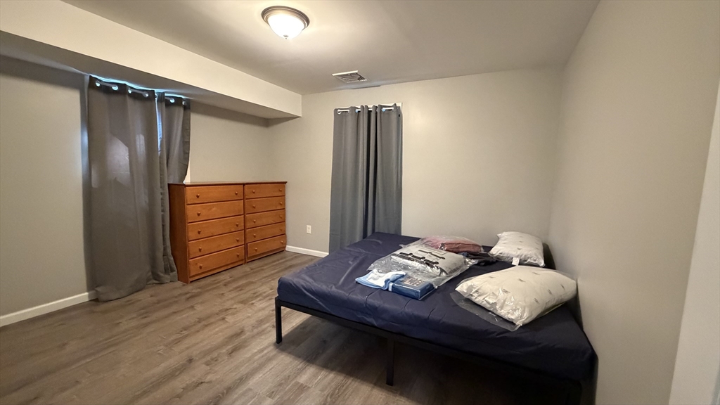 174 Locust Street Springfield, MA 01108 - Photo 14 of 35 Gallery Image 14