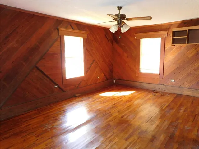 $165,000 | 105 Northwest 7th Street, Hubbard, TX 76648