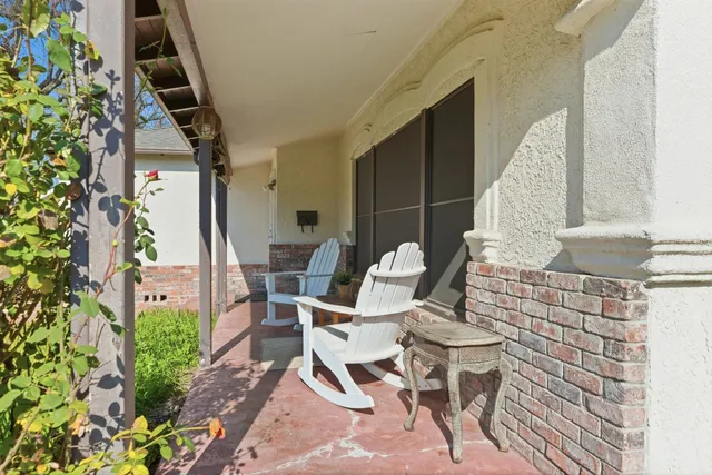 $375,000 | 810 Hackberry Avenue, Modesto, CA 95354