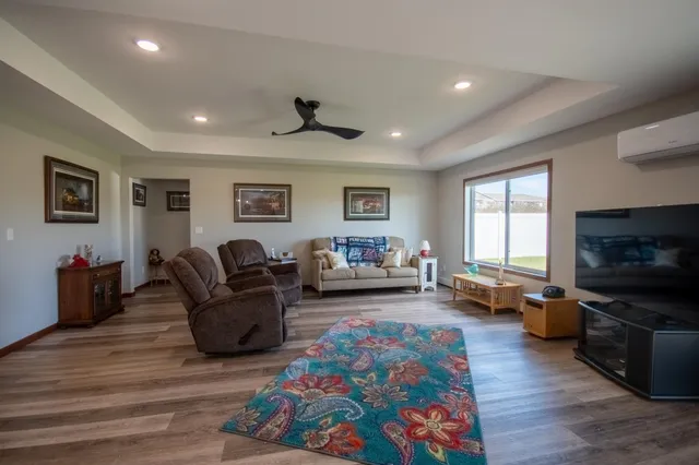 $399,000 | 714 Main Street North, Sauk Centre, MN 56378