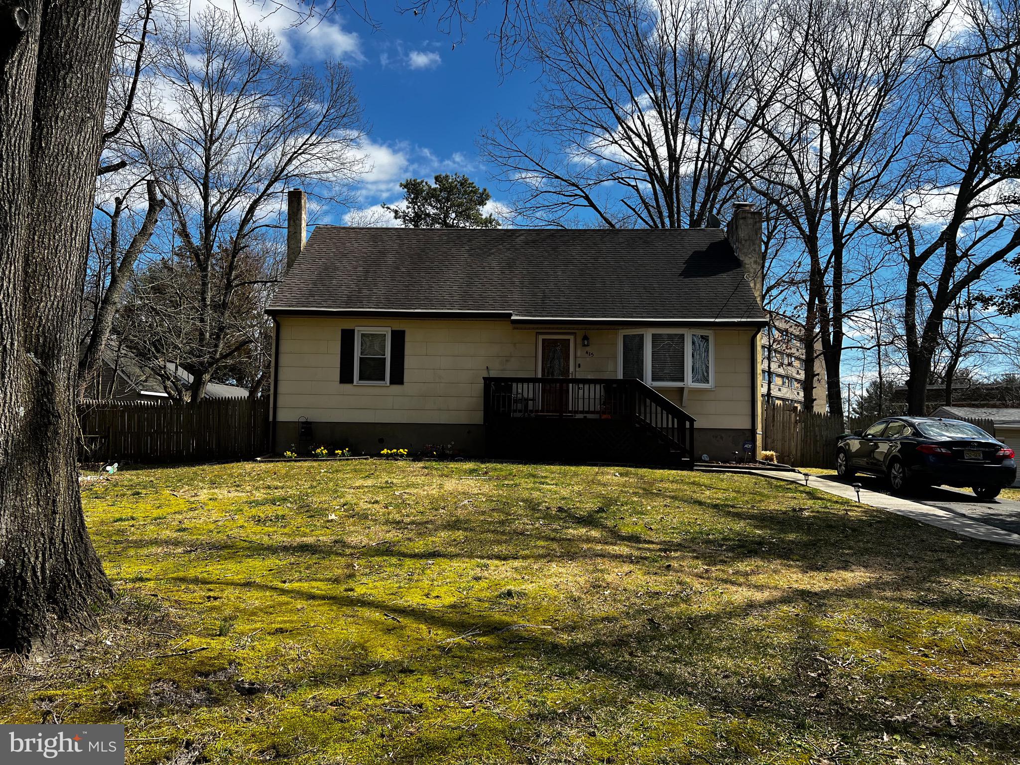 415 Cypress Avenue Lindenwold, NJ 08021 - Photo 1 of 9