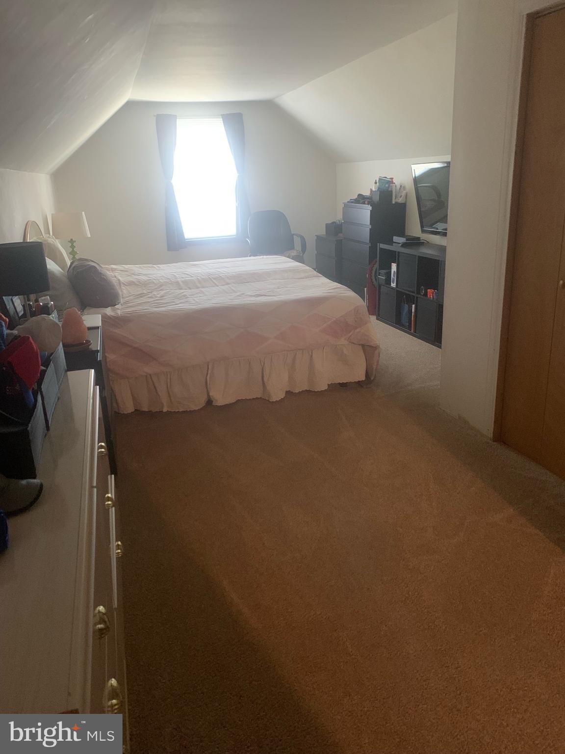 415 Cypress Avenue Lindenwold, NJ 08021 - Photo 7 of 9