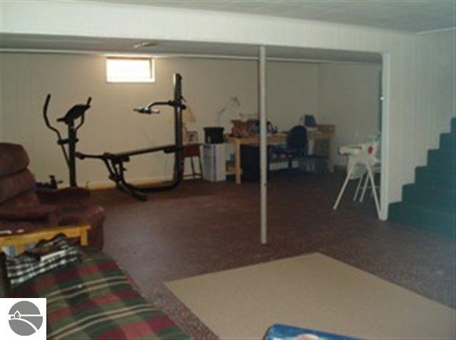6136 Center Road Traverse City, MI 49686 - Photo 12 of 13 1702330-11.JPG