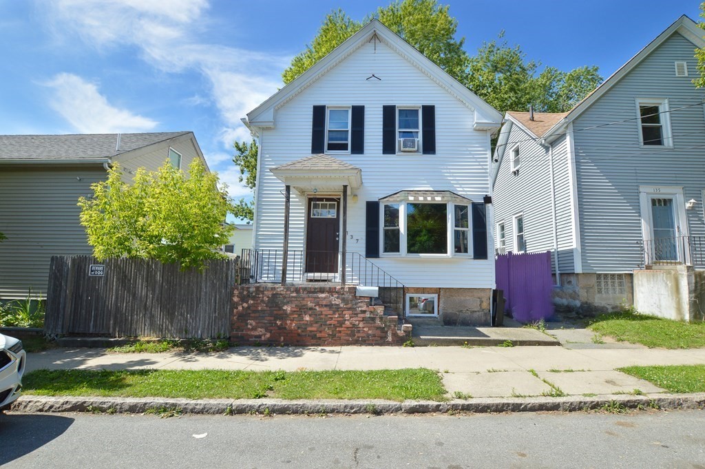 137 Sycamore Street, New Bedford, MA 02740 Compass