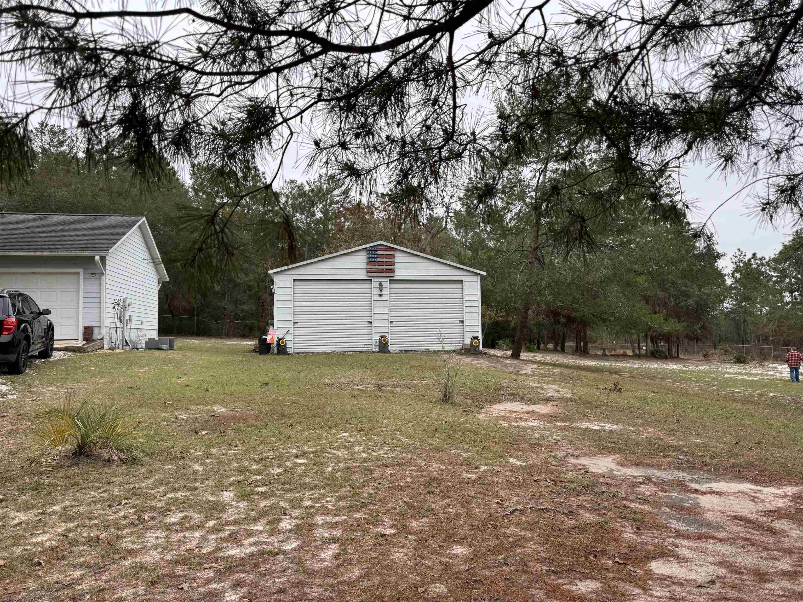 1134 Coral Farms Road Florahome, FL 32140 - Photo 27 of 33 a backyard of house