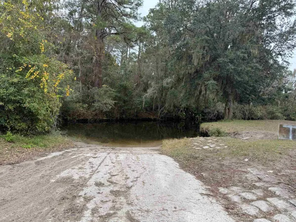 $289,000 | 1134 Coral Farms Road, Florahome, FL 32140