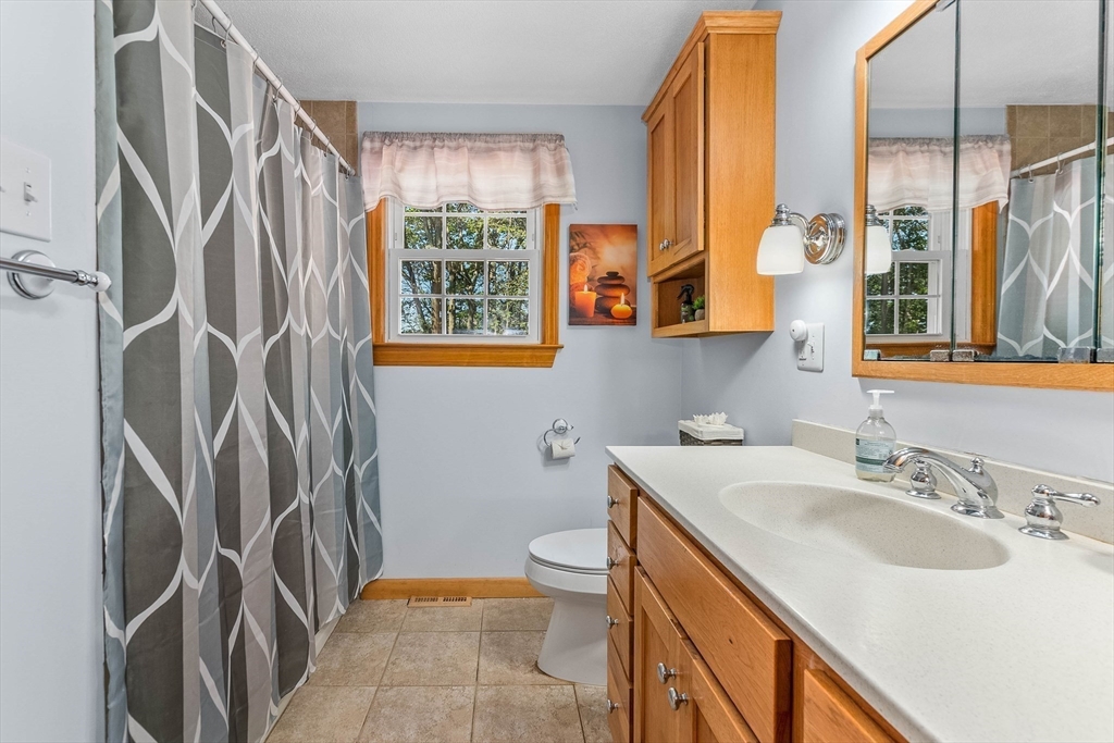 36 Carl Road Raynham, MA 02767 - Photo 17 of 39