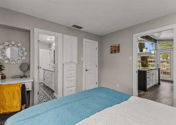 $489,900 | 2516 Wildwood Way, Tool, TX 75143