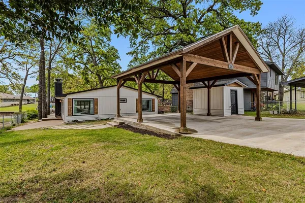 $489,900 | 2516 Wildwood Way, Tool, TX 75143