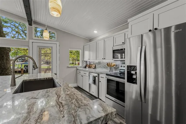 $489,900 | 2516 Wildwood Way, Tool, TX 75143