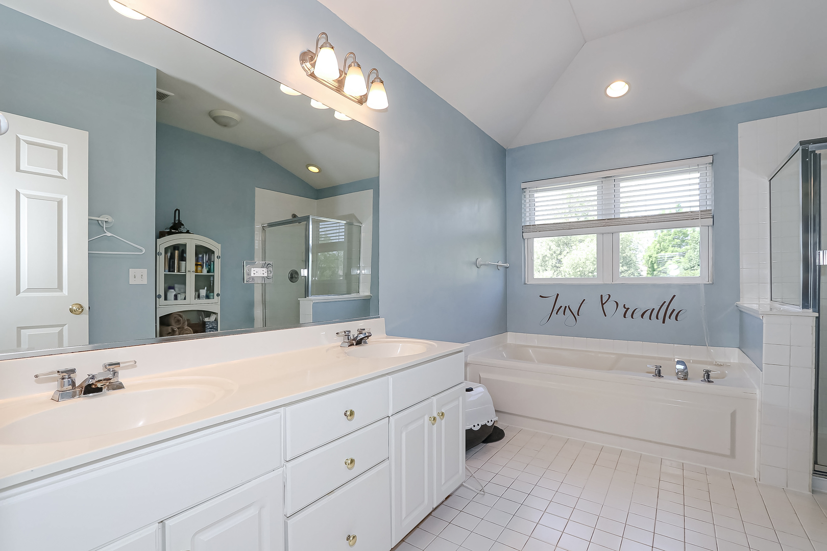 780 Par Drive Algonquin, IL 60102 - Photo 27 of 36