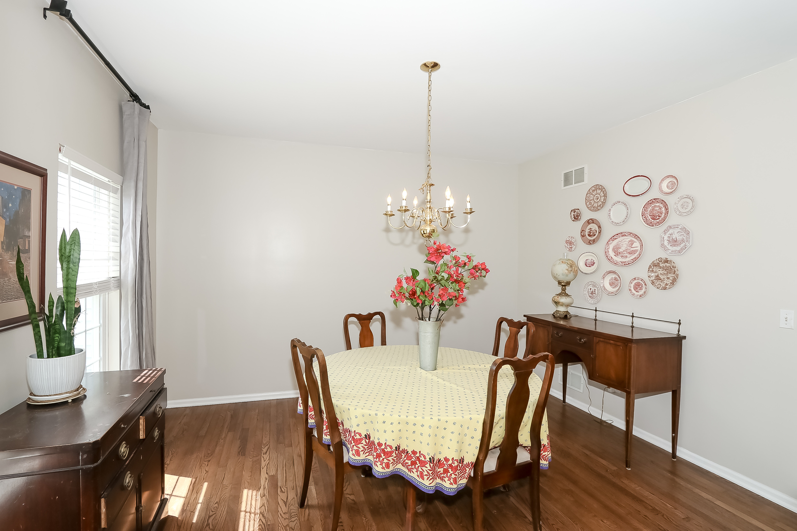 780 Par Drive Algonquin, IL 60102 - Photo 10 of 36