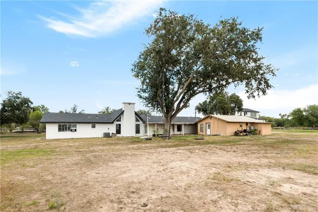 $889,900 | 2002 North Mayberry Boulevard, Alton, TX 78573
