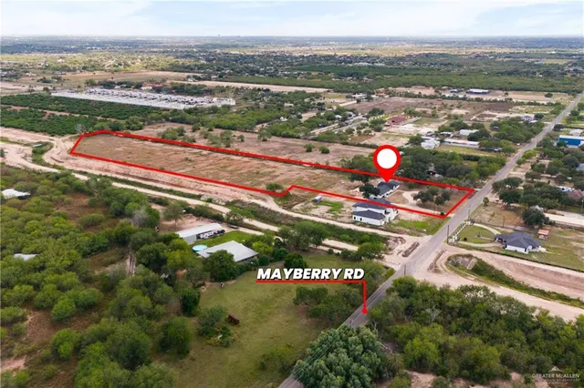 $889,900 | 2002 North Mayberry Boulevard, Alton, TX 78573