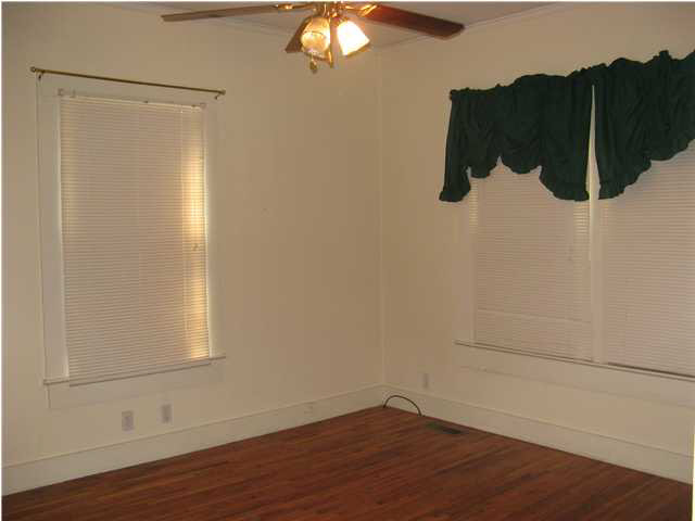 405 West Walnut Street Sylacauga, AL 35150 - Photo 7 of 24