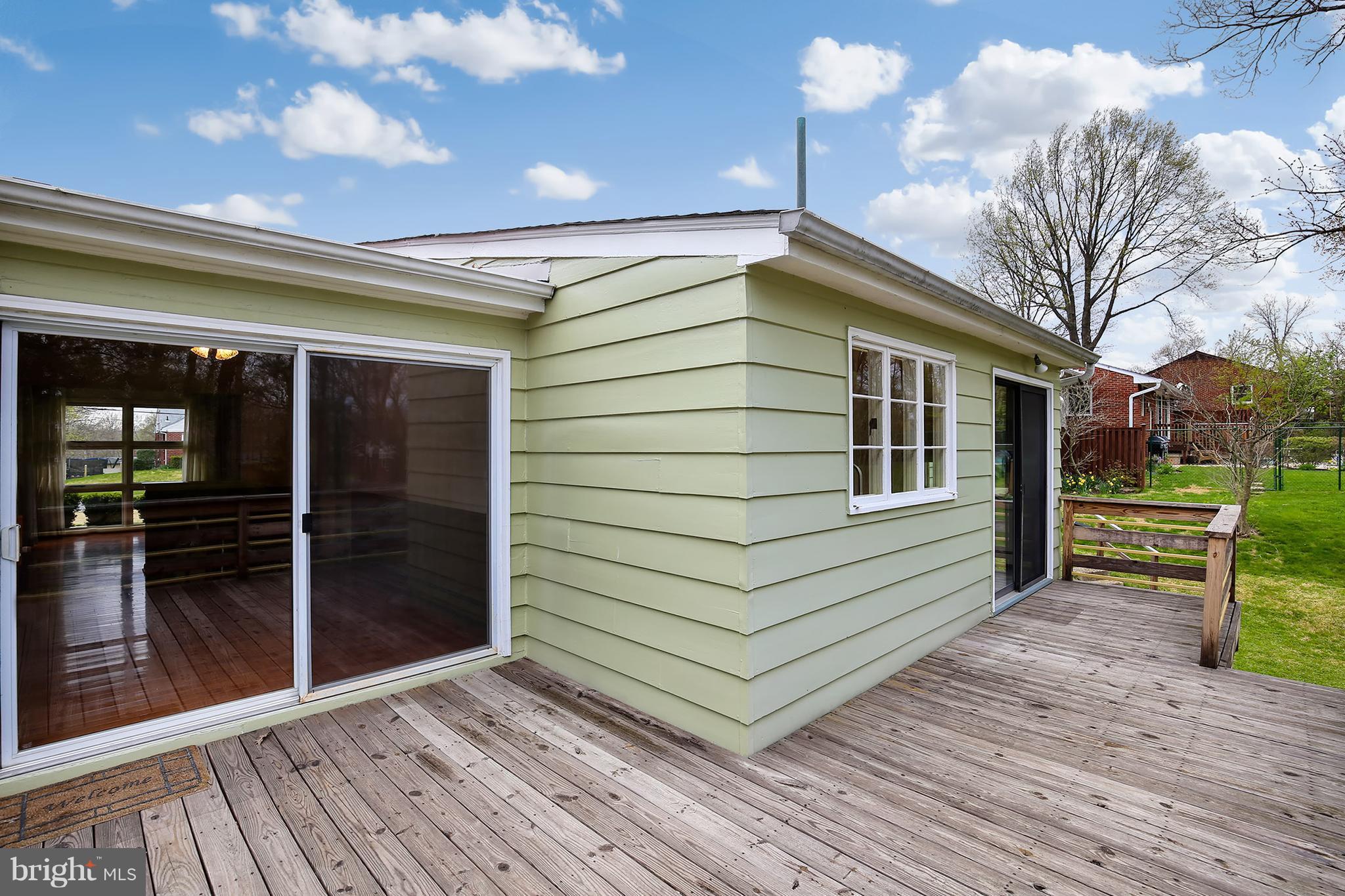 4005 Foreston Road Beltsville, MD 20705 - Photo 27 of 30 Exterior (Rear)