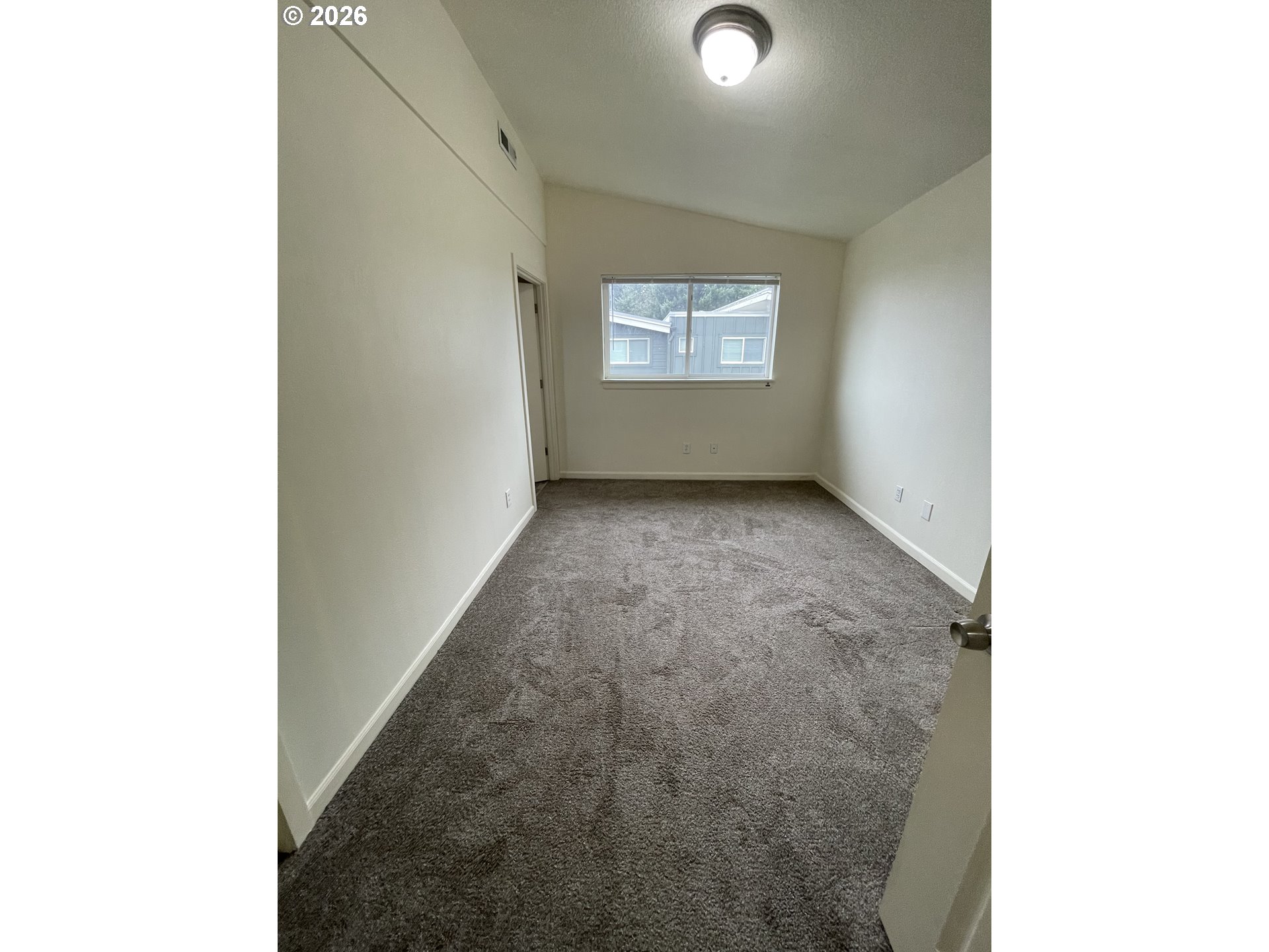 16735 Southwest Baseline Road Beaverton, OR 97006 - Photo 16 of 27