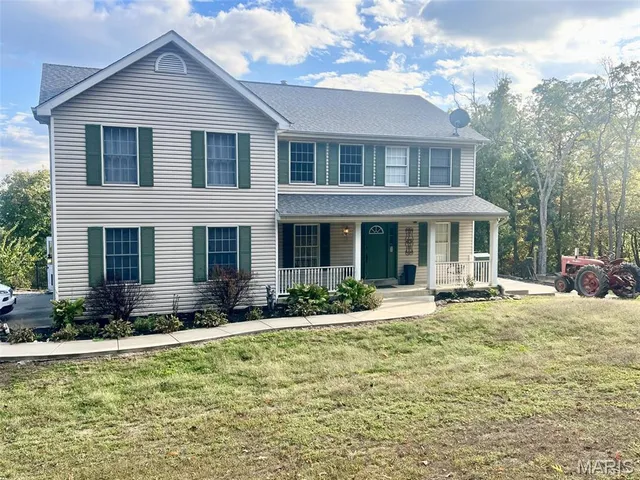 $490,000 | 1752 Brownsmill Road, Elsberry, MO 63343