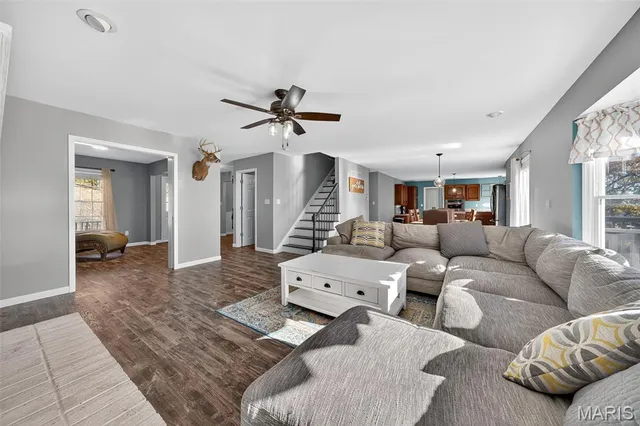 $485,000 | 1752 Brownsmill Road, Elsberry, MO 63343