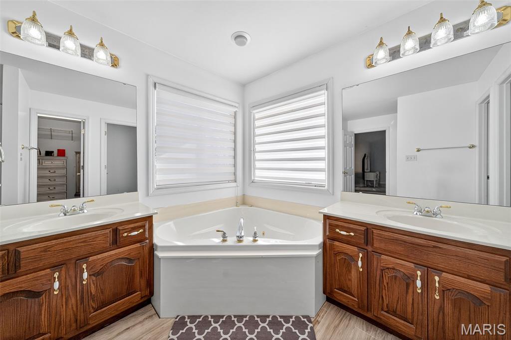 1752 Brownsmill Road Elsberry, MO 63343 - Photo 35 of 78