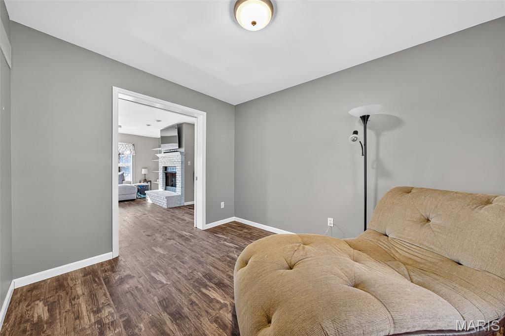 1752 Brownsmill Road Elsberry, MO 63343 - Photo 6 of 78