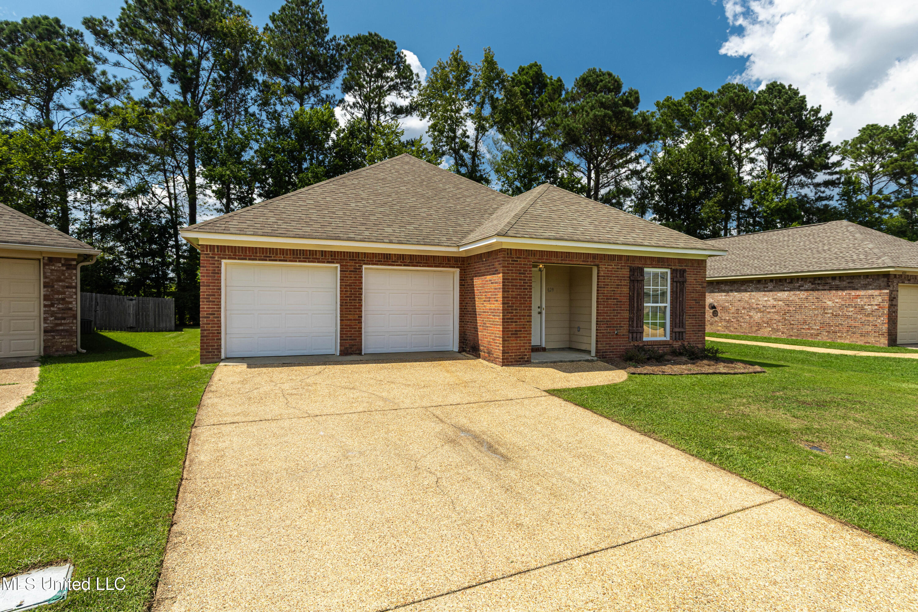 629 Westhill Road Brandon, MS 39042 - Photo 3 of 40 IMG_5248