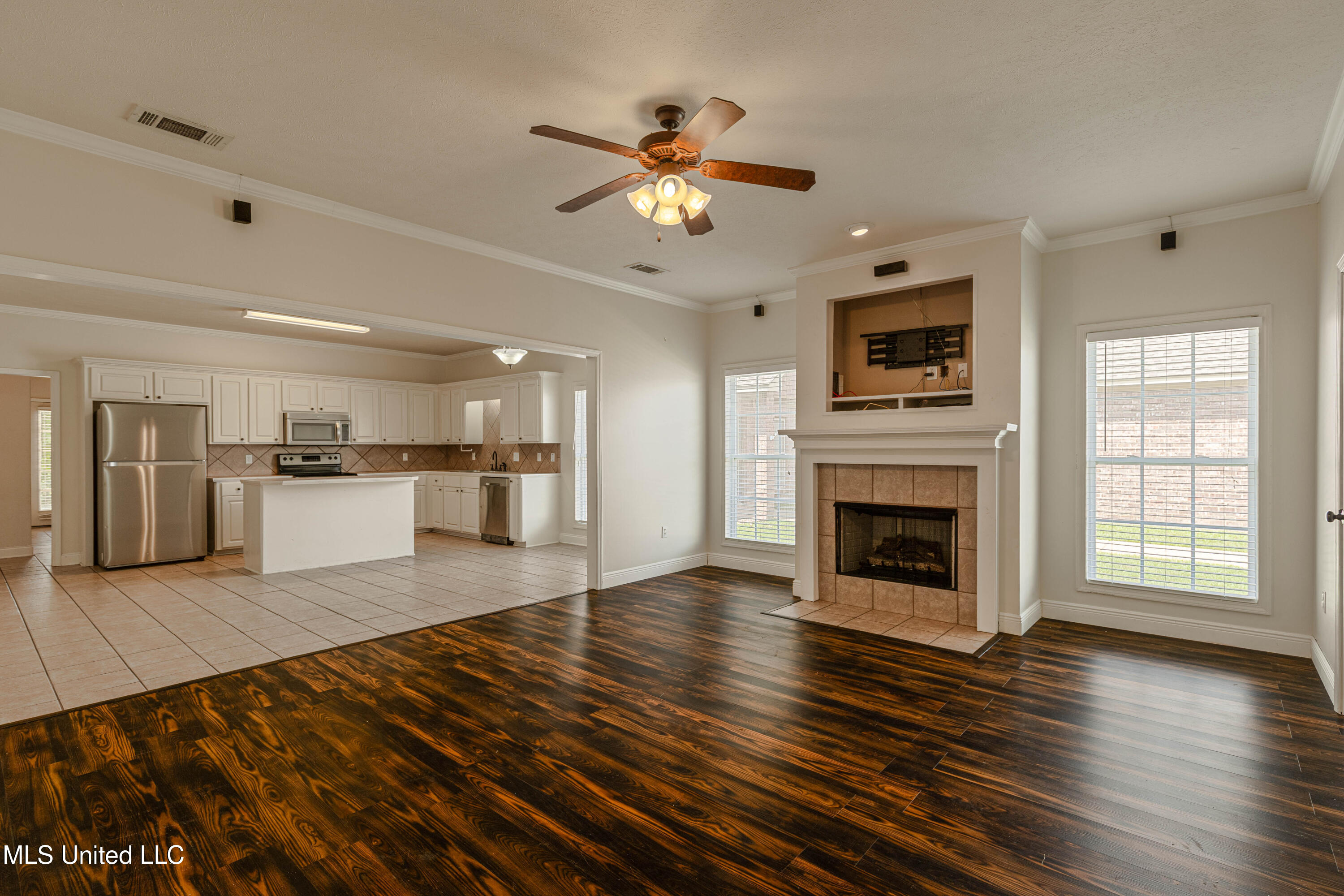 629 Westhill Road Brandon, MS 39042 - Photo 5 of 40 IMG_5256-Edit