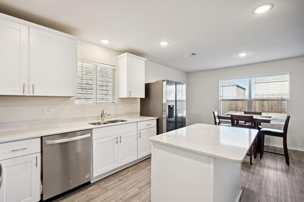 1839 Ballinger Drive Forney, TX 75126 - Photo 6 of 21