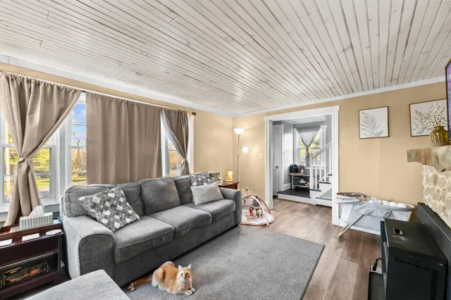 $210,000 | 1 McNally Road, Clinton, ME 04927