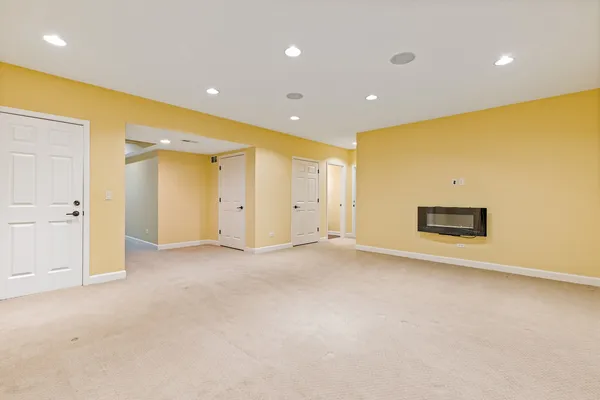 $3,650 | 1432 Katie Lane, Palatine, IL 60074