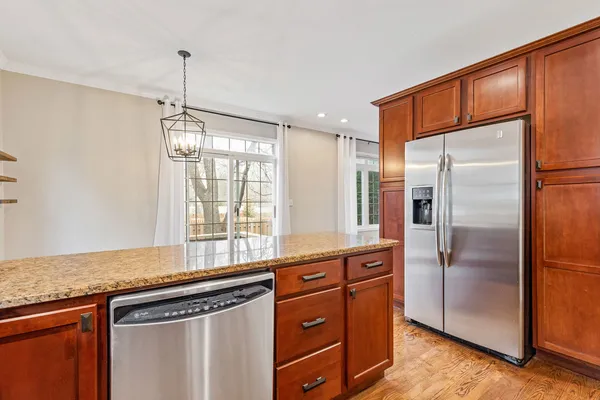 $3,650 | 1432 Katie Lane, Palatine, IL 60074