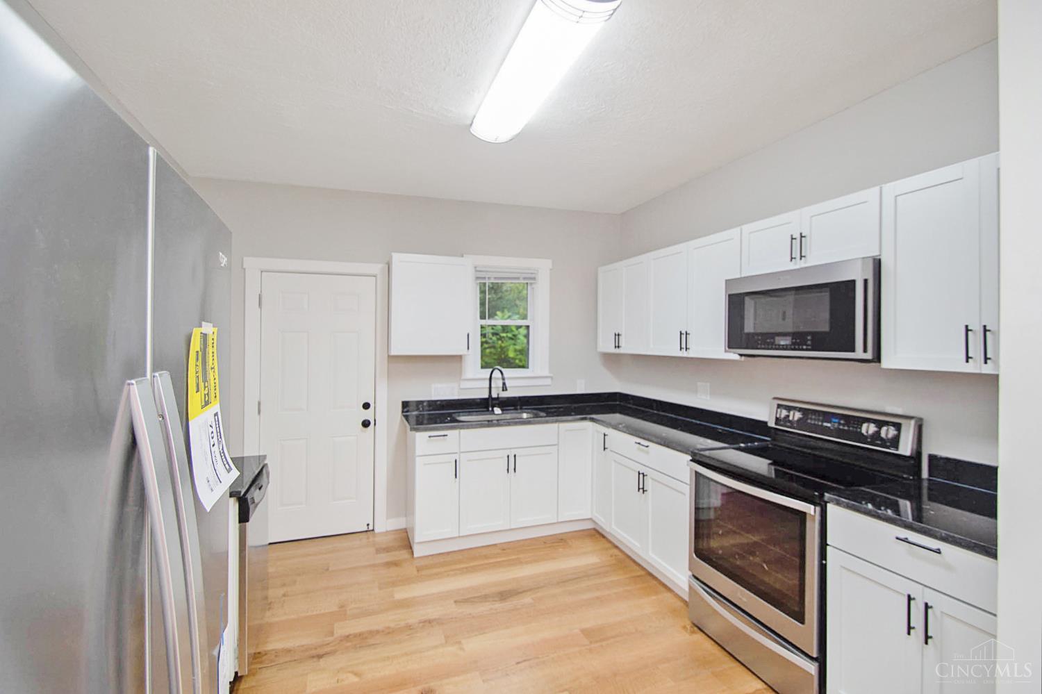 2097 West Fork Road Cincinnati, OH 45211 - Photo 13 of 47 Gallery Image 13